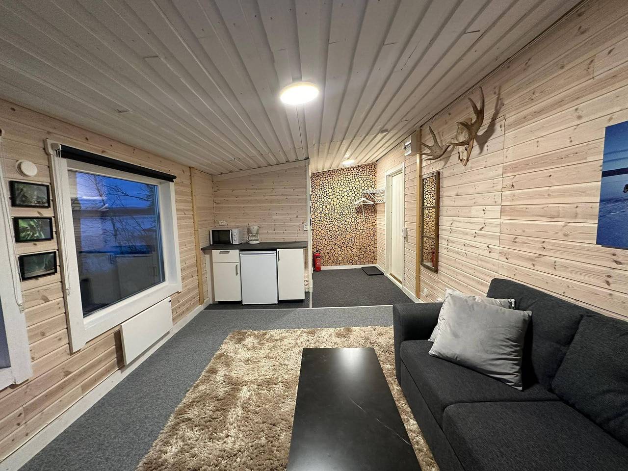 Camp Caroli Minihütte in Kiruna, Lappland (Schweden)