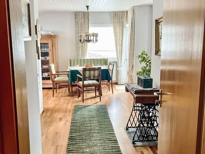 Ganze Wohnung, Wohnung in Bergen und Panoramablick in Bergen (Chiemgau), Chiemsee
