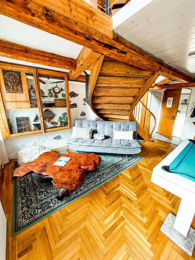 Ferienwohnung für 5 Personen, mit Balkon und Terrasse in Glarus - 2