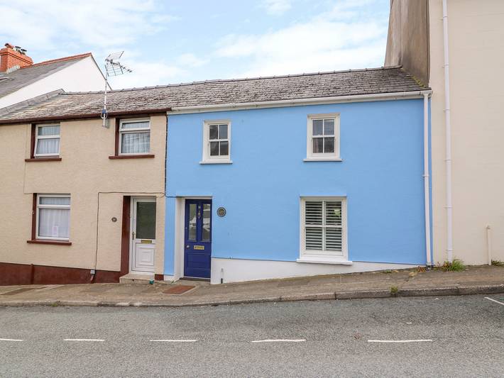 Cottage for 6 people, with garden, with pets in Fishguard