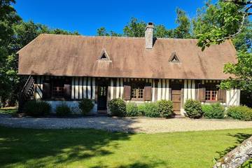 Gîte pour 6 personnes, avec jardin à Le Breuil-en-Auge