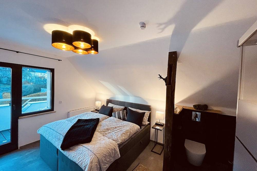 Ganze Wohnung, Exclusive holiday apartment Sophie in Mastershausen, Hunsrück
