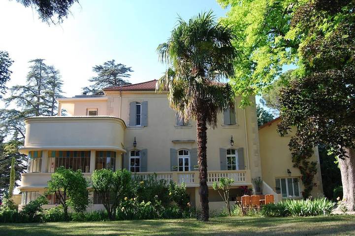 Villa für 8 Personen, mit Pool und Terrasse sowie Garten - 1