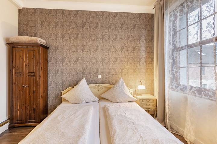 Entire studio, Studio Apartment 'Nostalgie Apartment' with Shared Garden and Wi-Fi in Kerken, Lower Rhine