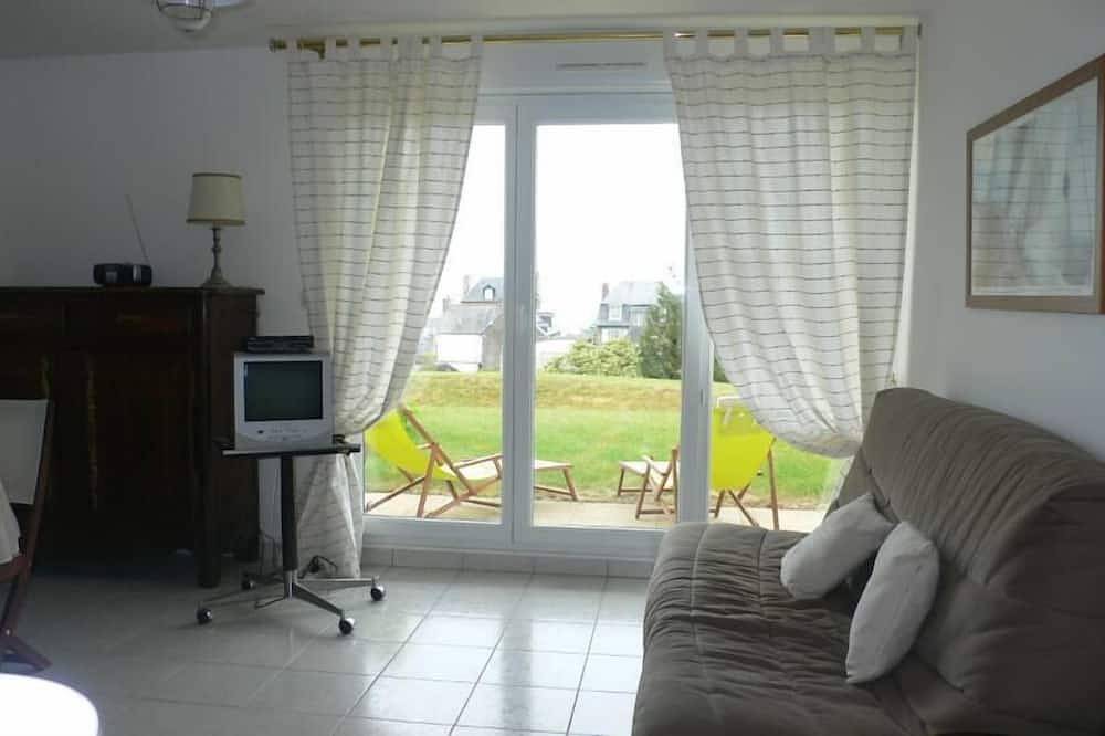 Entire apartment, Apartment/ flat - Binic in Binic, Côte de Goëlo