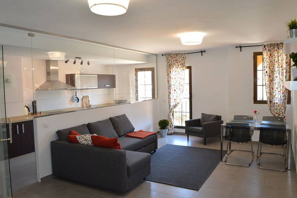 Ganze Wohnung, Tolle Wohnung mit eigenem Parkplatz in Platja de Port Saplaya (Port Saplaya), Port Saplaya