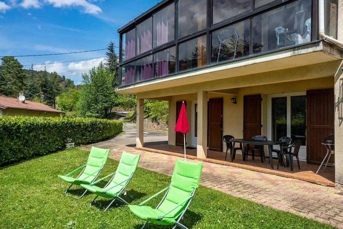 Appartement entier, Gites en Cevennes "Chez Steloune" in Génolhac, Parc national des Cévennes