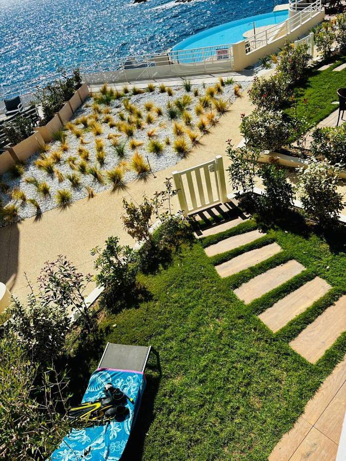 Appartement entier, Azuréa Estérel vue mer piscine chauffée classé 3 étoiles in Le Trayas, Côte méditerranéenne (France)