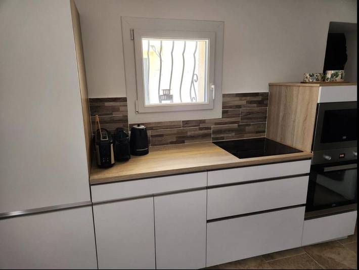 Location de vacances pour 12 personnes, avec Balcon ainsi que Terrasse et Vue à Allauch