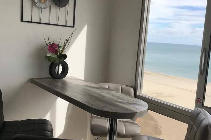 Gîte pour 4 personnes, avec balcon dans Casino Du Canet En Rousillon