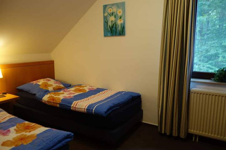 Ferienhaus für 4 Personen, mit Garten und Sauna sowie Whirlpool und Pool in Winterberg - 4