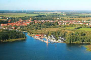 Ferienhaus für 12 Personen in Plau am See, Plauer See, Bild 3