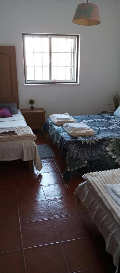 Casa de férias para 4 pessoas, com jardim e vista e ainda piscina infantil em Coruche