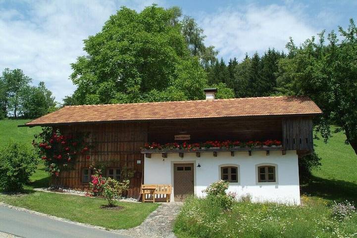 Ferienhaus für 6 Personen, mit Balkon und Garten - 1