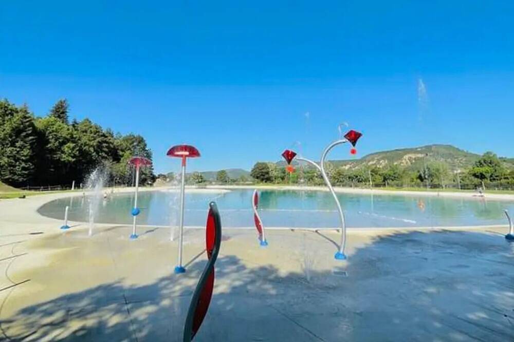 Entire apartment, Beau T3 \"les Clés de Digne\" Jardin, Centre Ville in Digne-les-Bains, Alpes-de-Haute-Provence