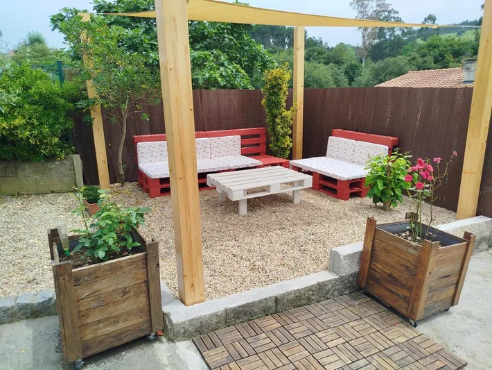 Apartamento de vacaciones para 6 personas, con jardín además de vistas y piscina - 1