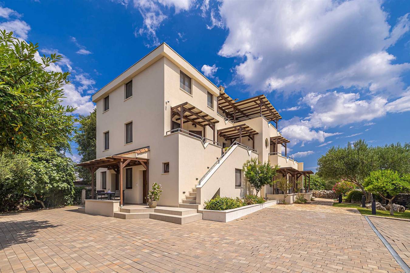 Cijeli apartman, Villa Haya - studio apartment Krasula with heated pool in Linardici, Krk