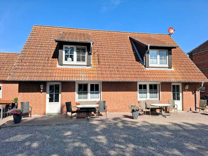 Ferienhaus für 5 Personen, mit Balkon und Terrasse sowie Garten in Wenkendorf