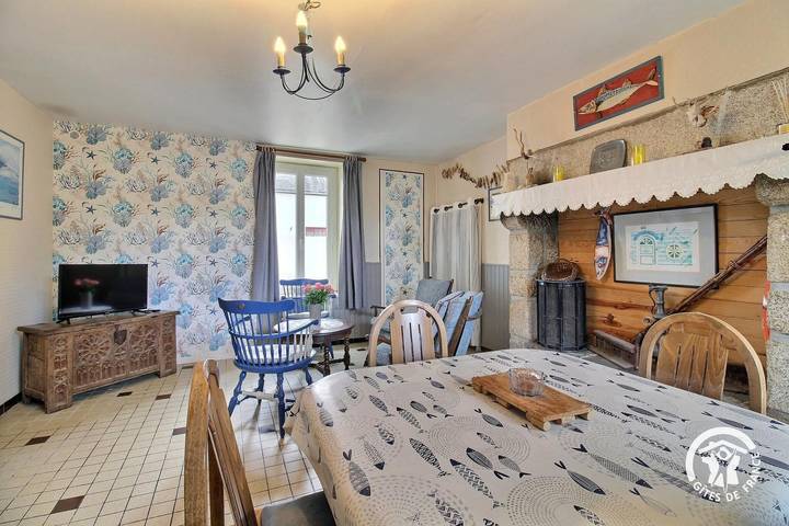 Les logis de Kerdrien in Guidel, Côte des Mégalithes