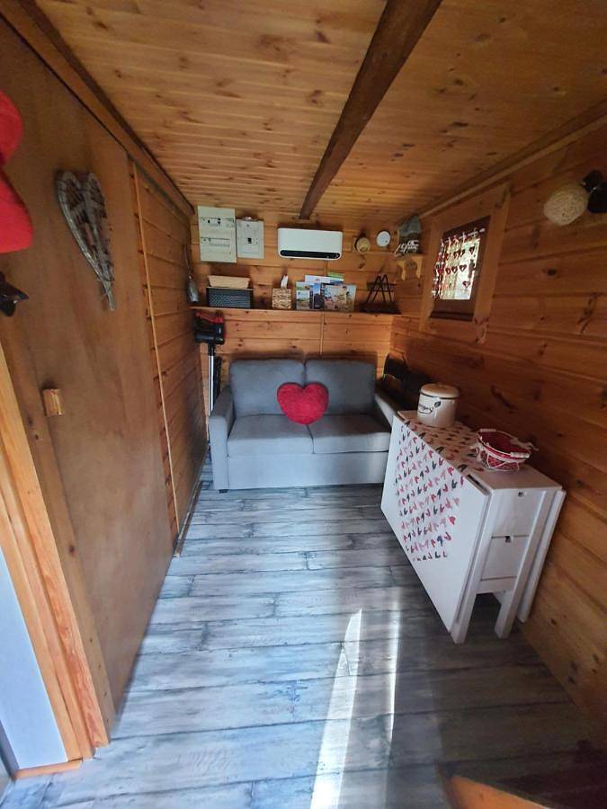 Gîte pour 3 personnes, avec vue et jardin à Saint-Martin-sur-la-Chambre - 4
