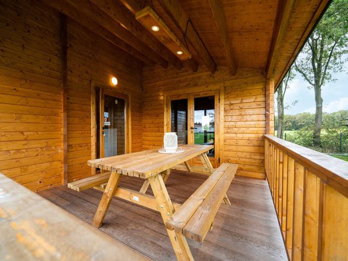 Chalet in Brabant nahe Naturreservaten in Valkenswaard, Nordbrabant