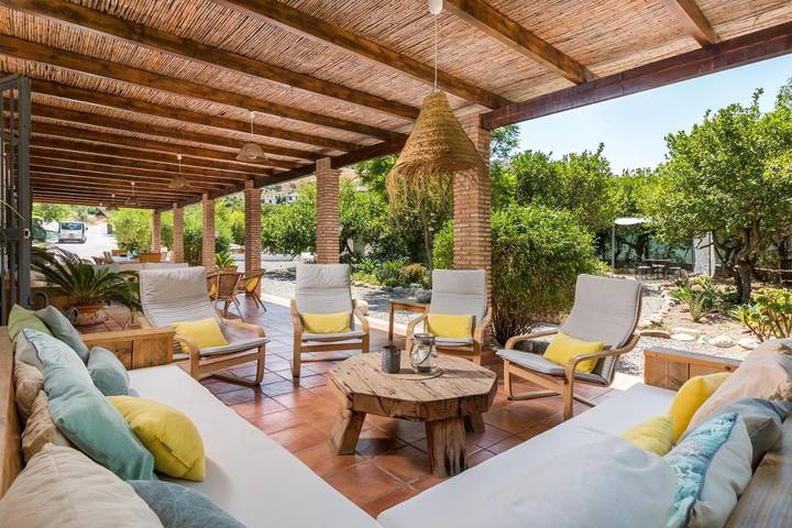 Casa rural para 2 personas, con vistas además de piscina y jardín en Valle del Guadalorce - 2