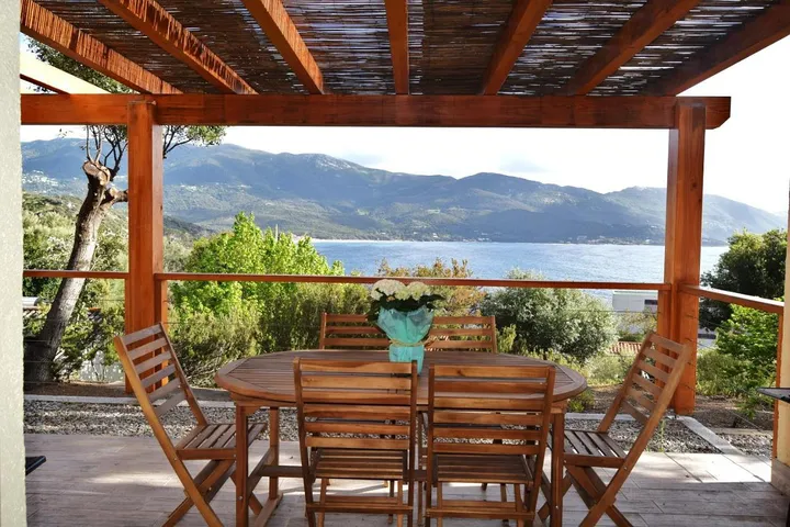Casa de vacaciones para 2 personas, con vistas y jardín, Se admiten mascotas - 1