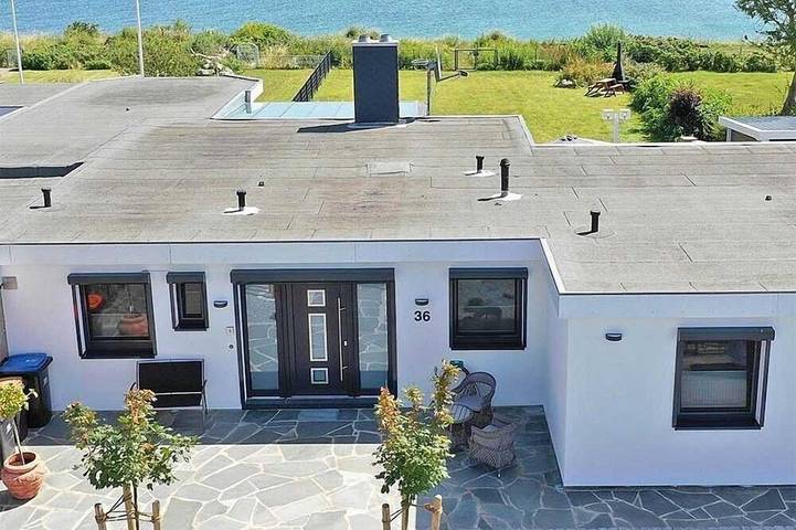 Bungalow für 4 Personen, mit Terrasse und Garten sowie Sauna