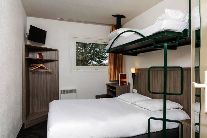 Hôtel pour 3 personnes, animaux acceptés à Beuvry