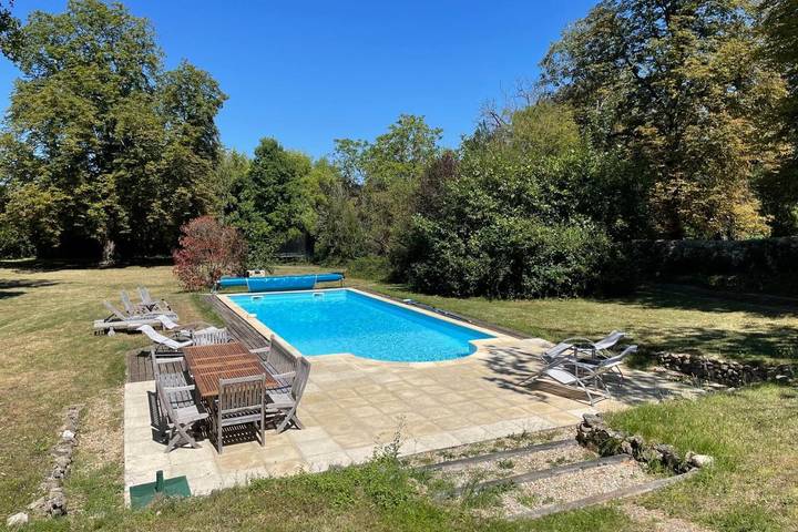 Location de vacances pour 11 personnes, avec piscine et jardin, animaux acceptés à Le Pêchereau - 2