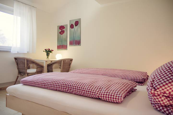 Ferienwohnung für 2 Personen, mit Seeblick