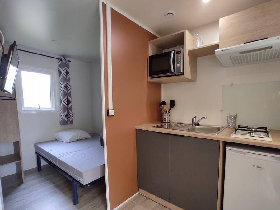 Camping du lac Pouzauges - Studio 2 personnes - Studio Duo - 1 chambre + Tv in Le Boupère, Fontenay-le-Comte