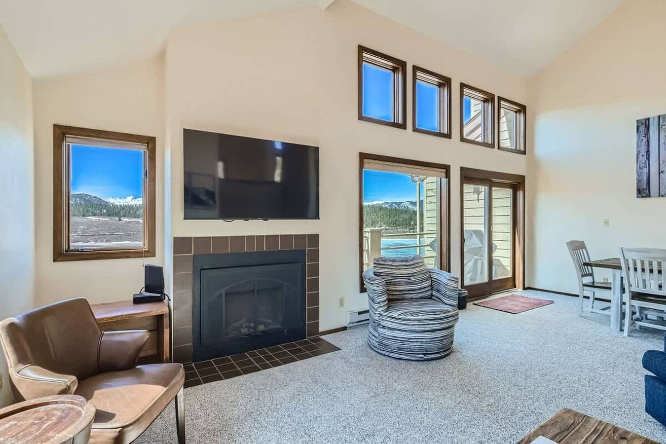 Apartamento entero, Family 2bedroom with Loft  Lake Views  Amazing Location in Dillon, Bosques Nacionales de Arapaho y Roosevelt