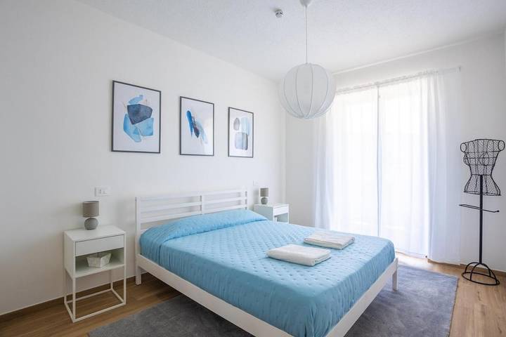 Ferienhaus für 4 Personen, mit Balkon und Seeblick sowie Ausblick in Brusimpiano Gemeinde