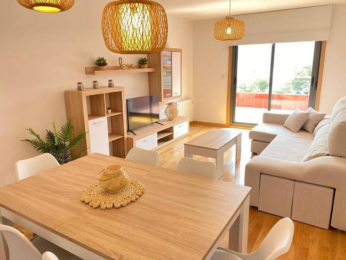 Apartamento de vacaciones para 5 personas, con balcón y vistas - 1
