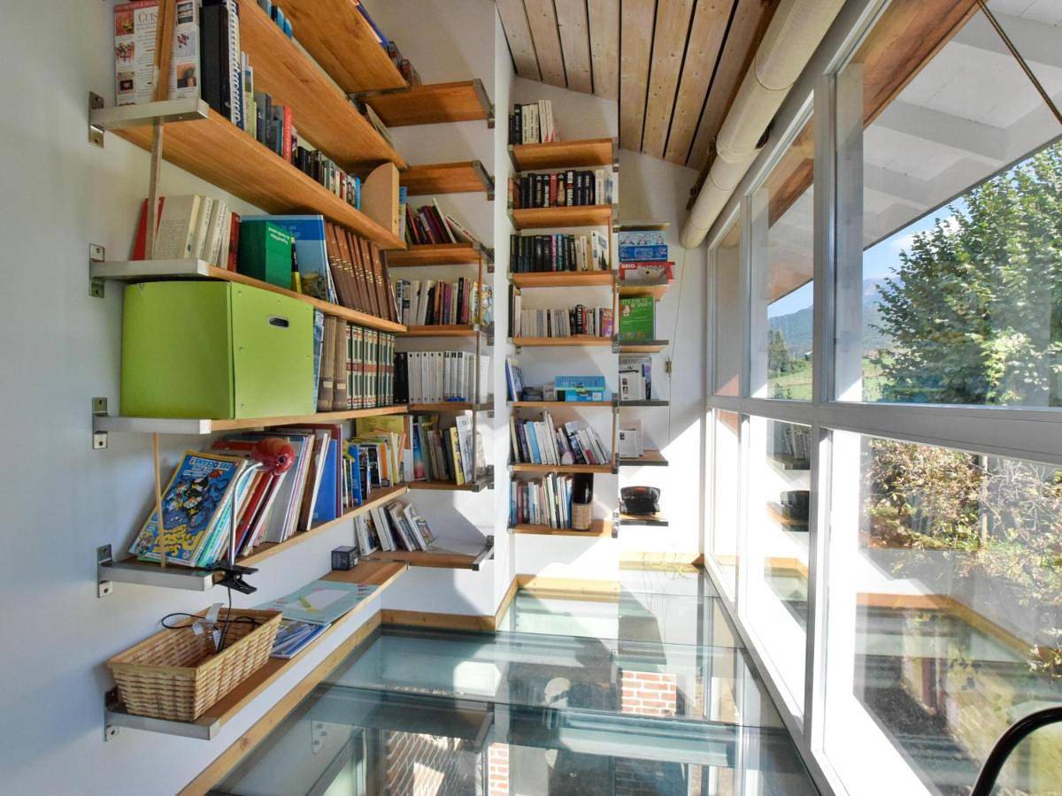 Villa spacieuse avec terrasse et jardin, animaux et parking admis - Fr-1-498-19 in Lugrin, Région de Thonon-les-Bains