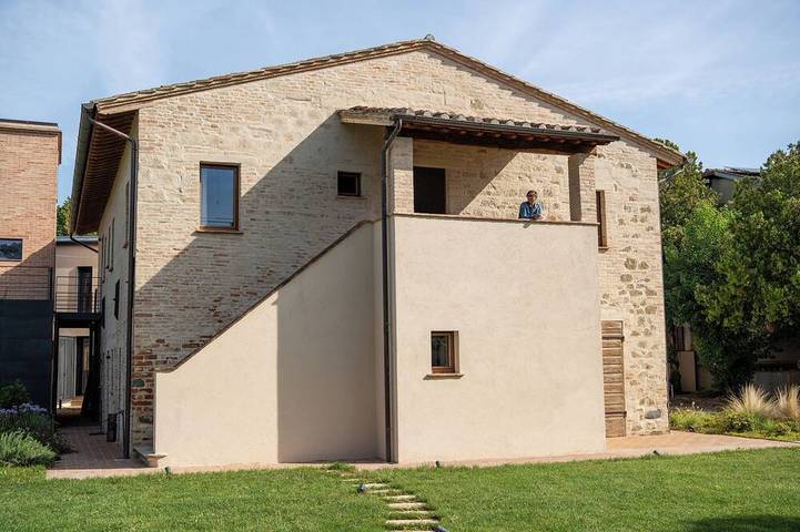 Agriturismo Borgo Re - Intero Casale in Deruta, Perugia e dintorni