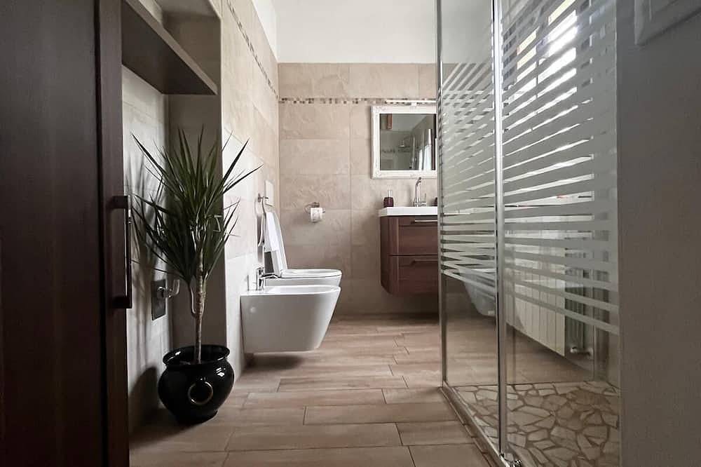 B&B Camelia - 5 Minutes from Rocchetta Mattei in Camugnano, Bologna Provinz