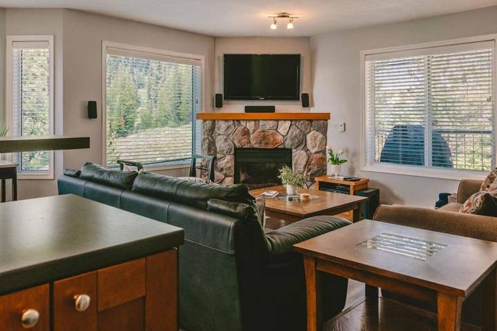 Ferienwohnung für 8 Personen, mit Balkon und Whirlpool - 1