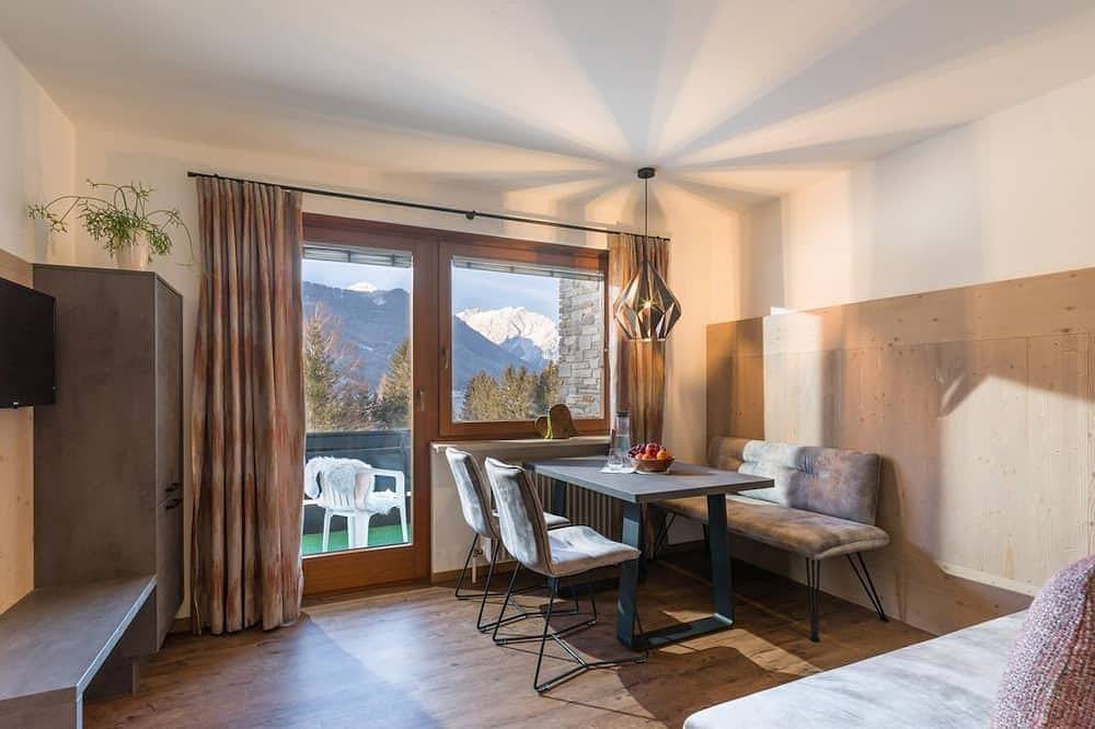 Entire apartment, Apartment Bergsee - Appartements Rofangarten in Maurach, Eben am Achensee