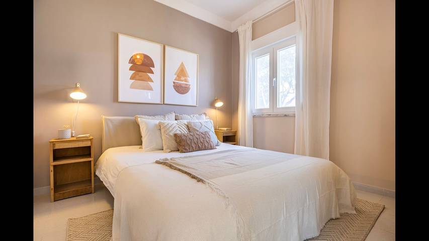 Location de vacances pour 6 personnes, avec jardin et terrasse dans Aroeira - 2