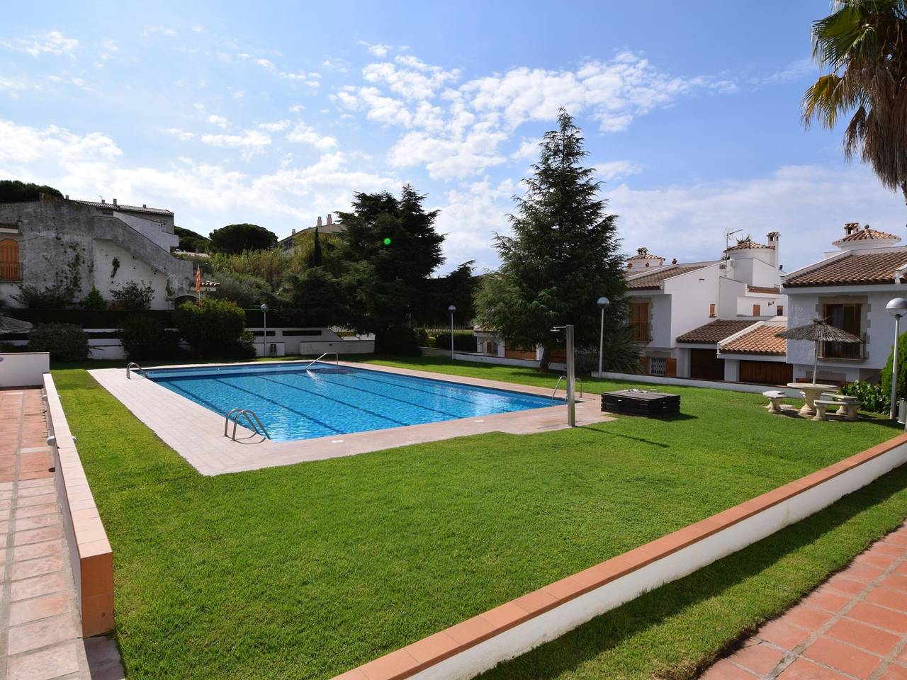 Apartamento entero, Apartamento Voramar: A 700 Metros de la Playa con Piscina y Tenis Comunitarios en S'Agaró in S'Agaró, Platja d'Aro