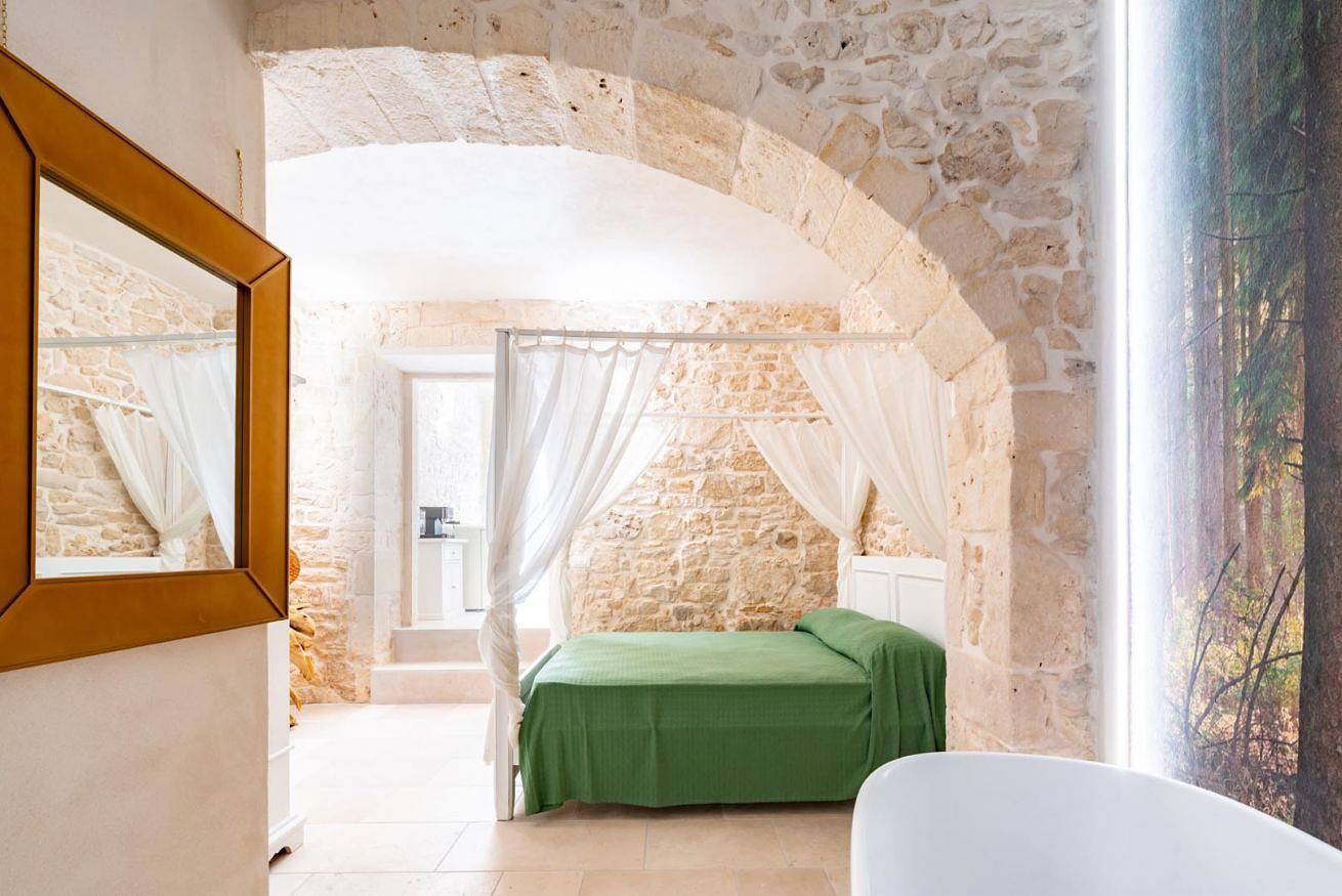 Entire apartment, Princess Suite 1 by Rentbeat  in Martina Franca, Taranto Province