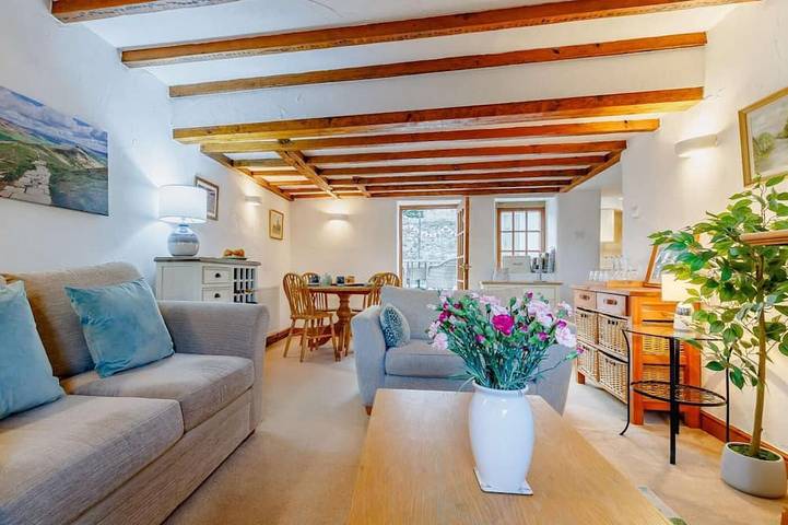 Cottage for 4 people, with Garden in Ashford in the Water