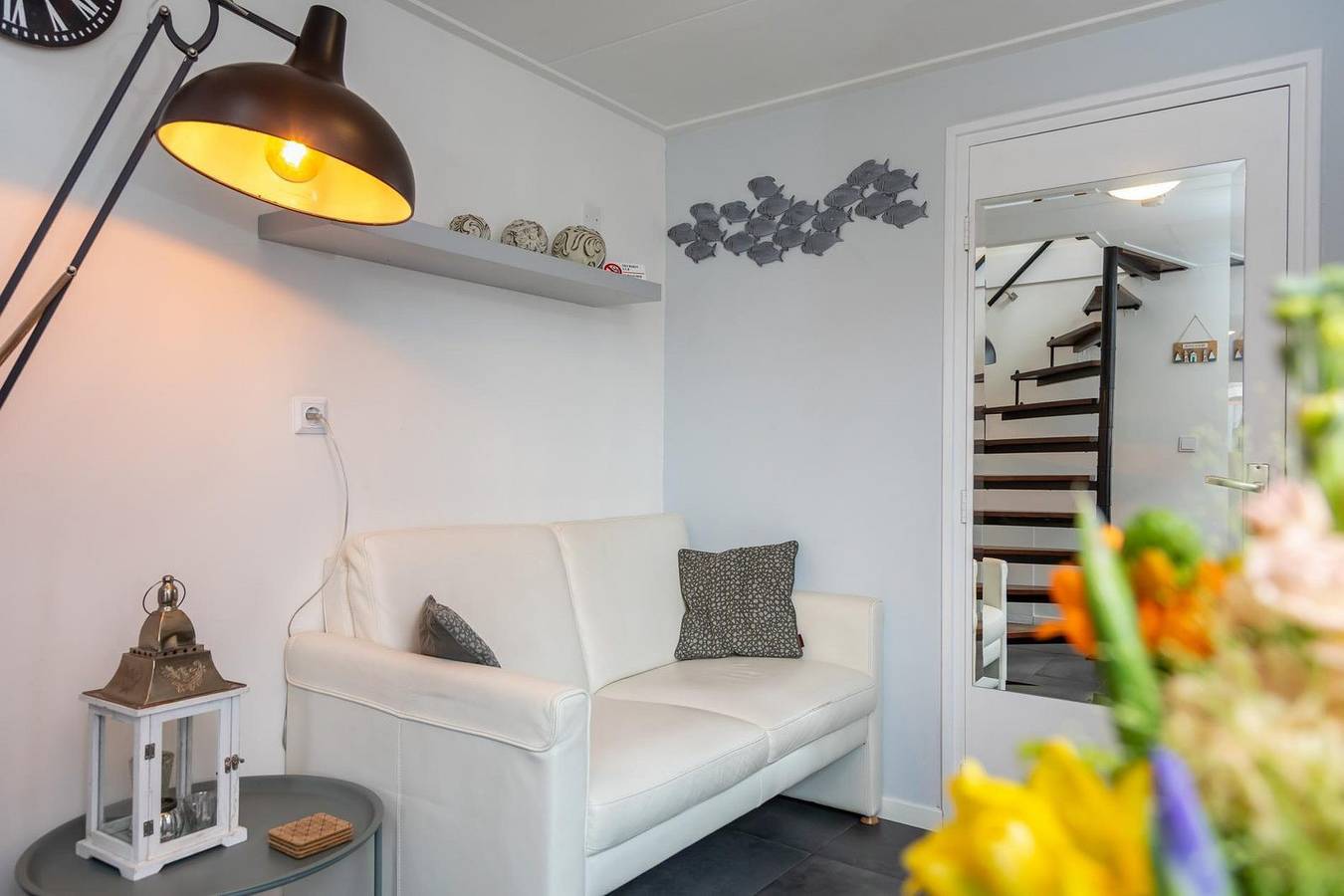 Cozy 2-person holiday home in the heart of Zoutelande, 300 meters from the beach in Zoutelande, Walcheren