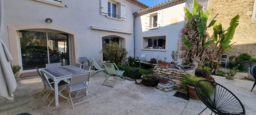 Chambre d’hôte pour 2 personnes, avec jardin ainsi que piscine et jacuzzi dans le Gard - 3