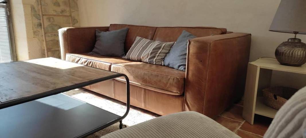 Gîte pour 2 personnes, avec piscine et jardin à Vallérargues - 4