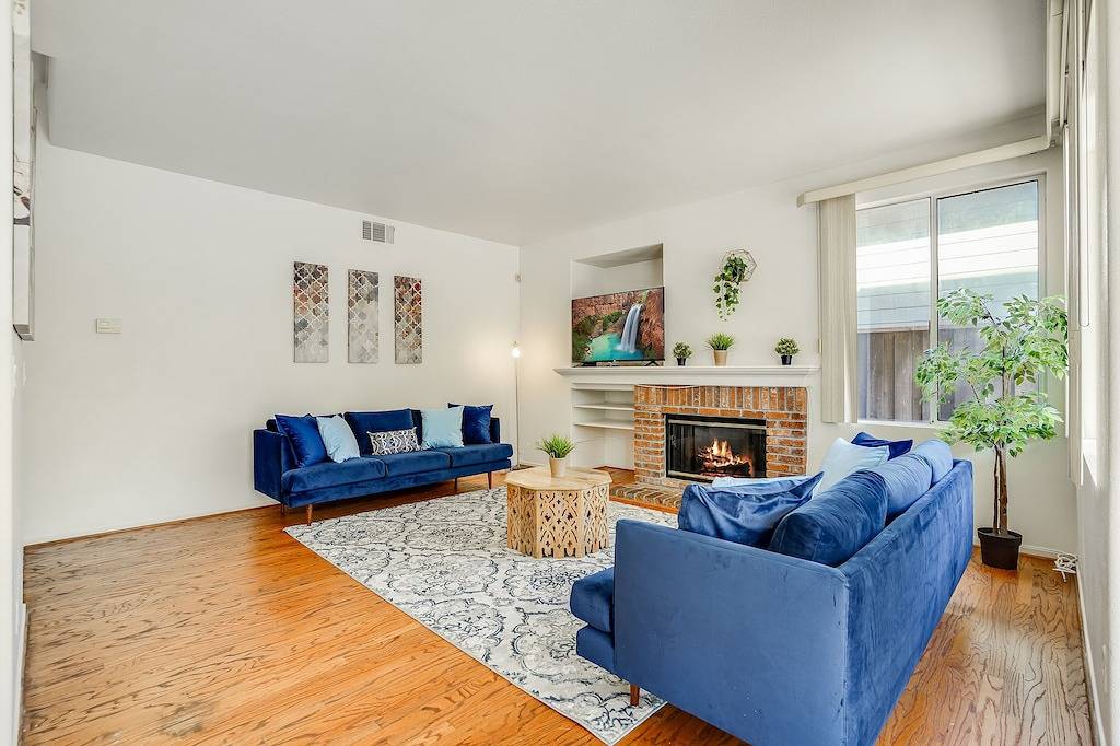 Spacious 4Br 3Ba | King Bed | Private Yard | Sf Bay Area in Hayward (CA), Silicon Valley