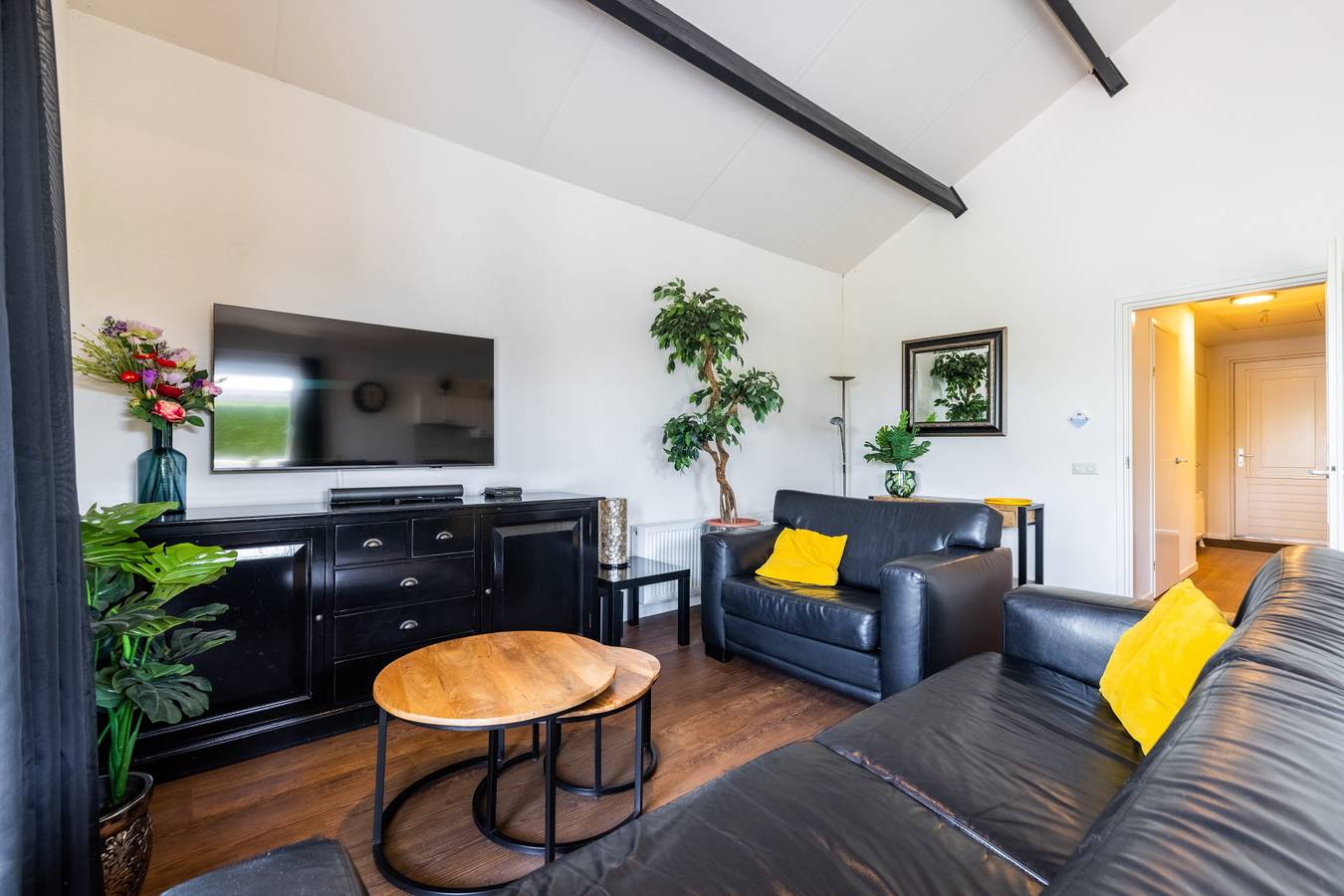 Schönes 4-Personen-Ferienhaus am Angelgewässer in der Nähe von Medemblik am Ijsselmeer. in Ijsselmeer