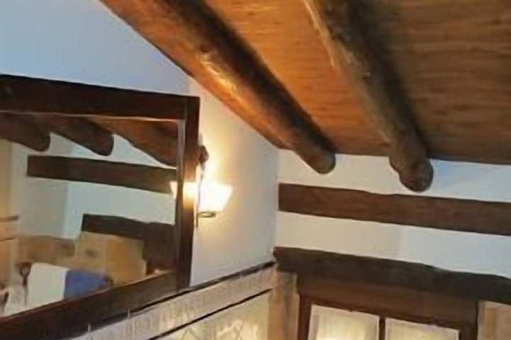 Das Steinhaus des Dorfes für 10 Personen in Hontoria del Pinar, Burgos Provinz